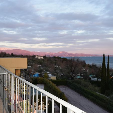 Ahg Riva Del Sole Hotel - Adults Only Moniga del Garda المظهر الخارجي الصورة