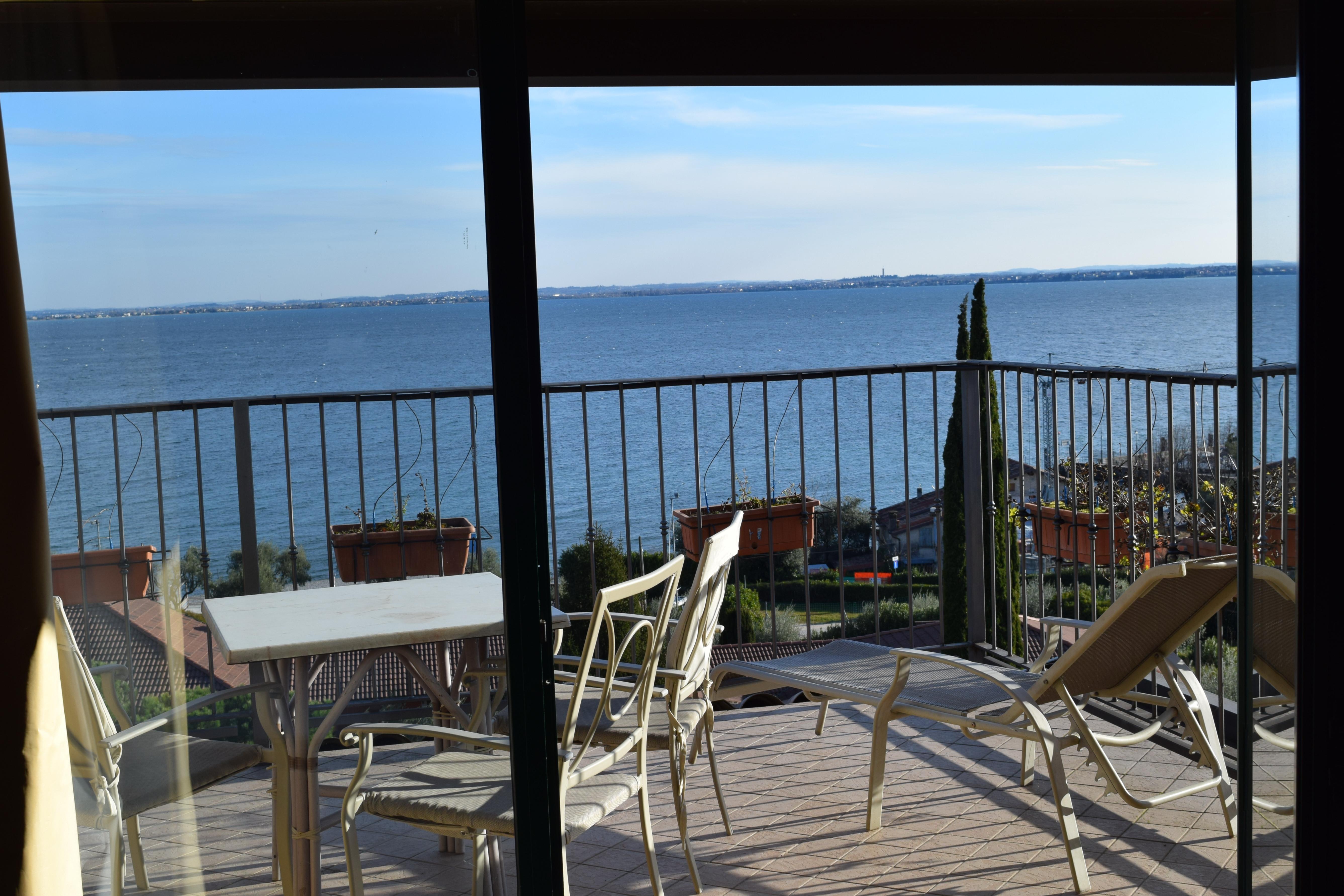 Ahg Riva Del Sole Hotel - Adults Only Moniga del Garda المظهر الخارجي الصورة