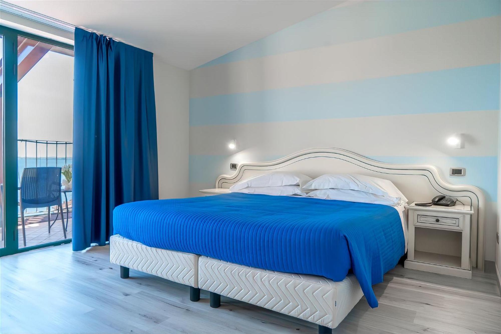 Ahg Riva Del Sole Hotel - Adults Only Moniga del Garda المظهر الخارجي الصورة
