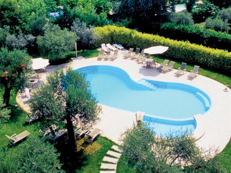 Ahg Riva Del Sole Hotel - Adults Only Moniga del Garda المظهر الخارجي الصورة